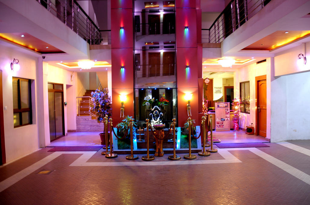 Hotel Kings Kastle Мисор Екстериор снимка