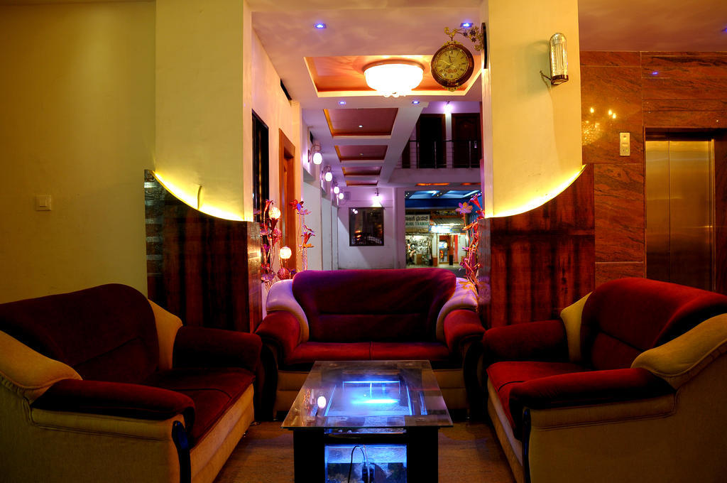 Hotel Kings Kastle Мисор Екстериор снимка